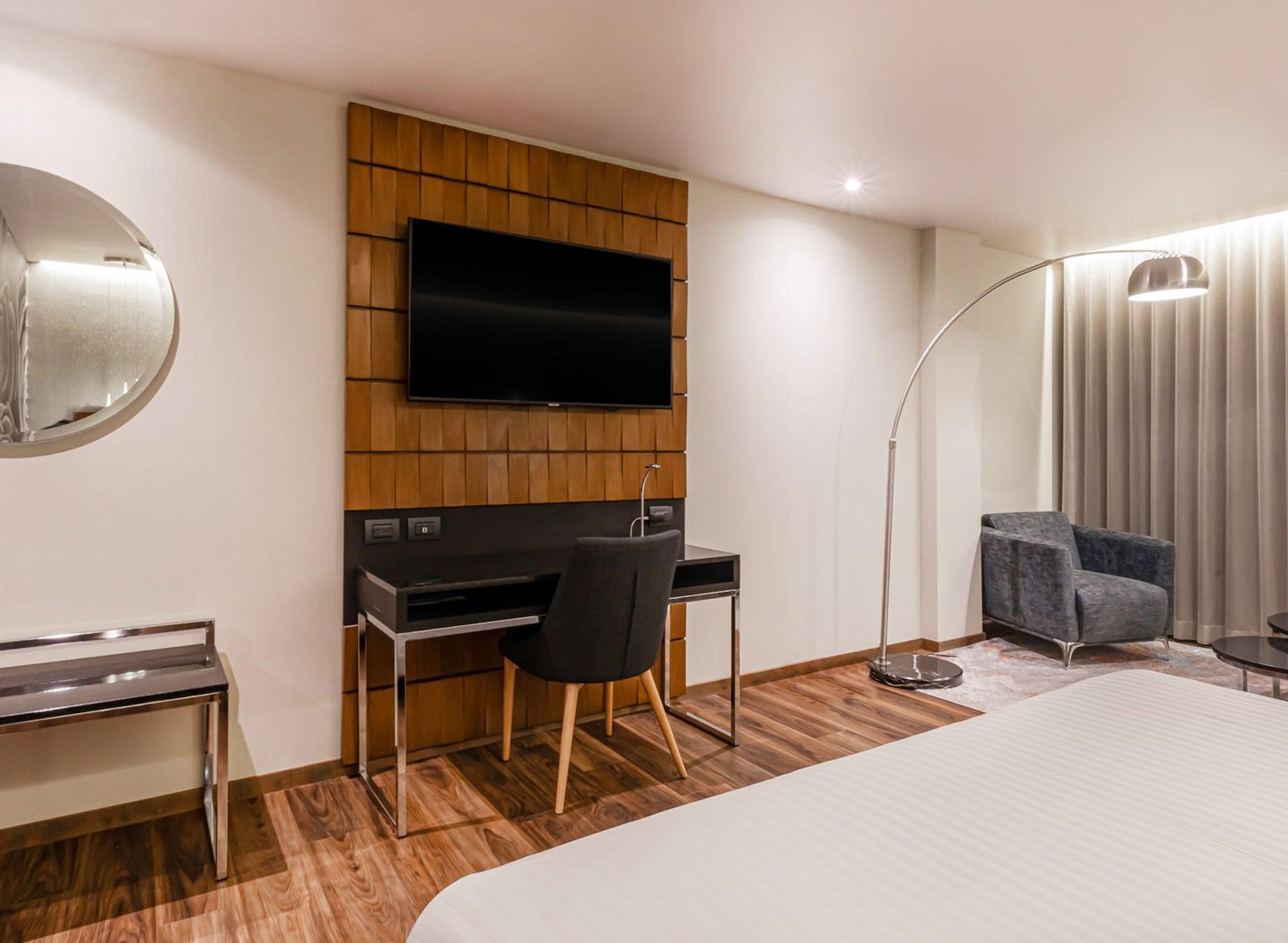 Hotel Real Del Rio Тихуана Экстерьер фото