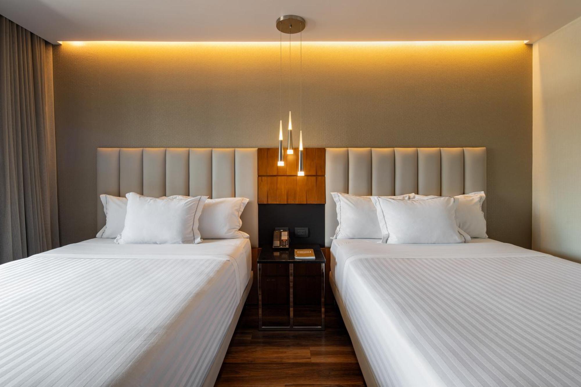 Hotel Real Del Rio Тихуана Экстерьер фото